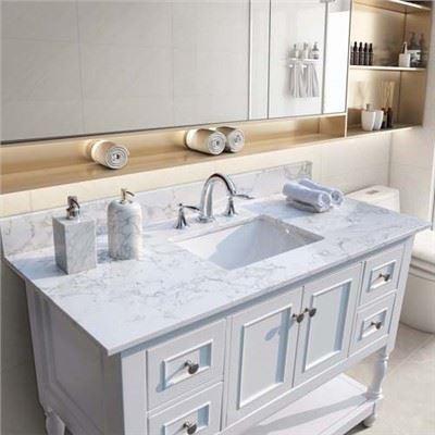 Beli marmor Bianco Carrara