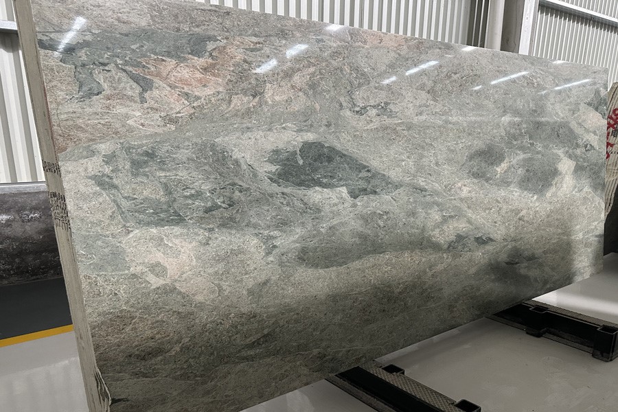 Sea Green Granite Slab Polished Sea Green Granite Slab Polished